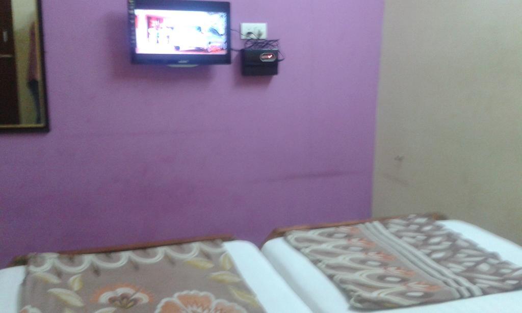 Noble Residency Hotel Tirupati Szoba fotó